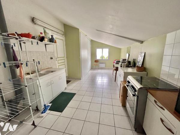 Plain-pied 3 chambres sur 1200m² de terrain