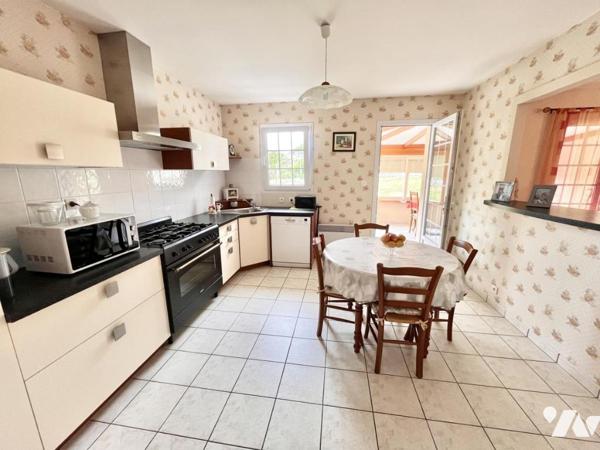 Plain-pied 3 chambres sur 1200m² de terrain