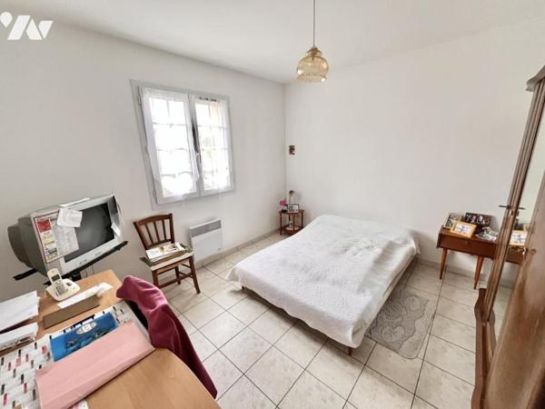 Plain-pied 3 chambres sur 1200m² de terrain