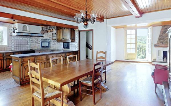 Maison à vendre    4 pièces • 91 m2 Cabriès