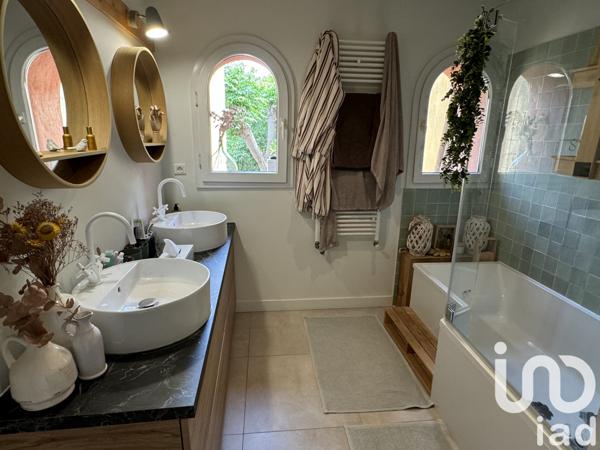 Maison à vendre 6 pièces 213 m² Montpellier