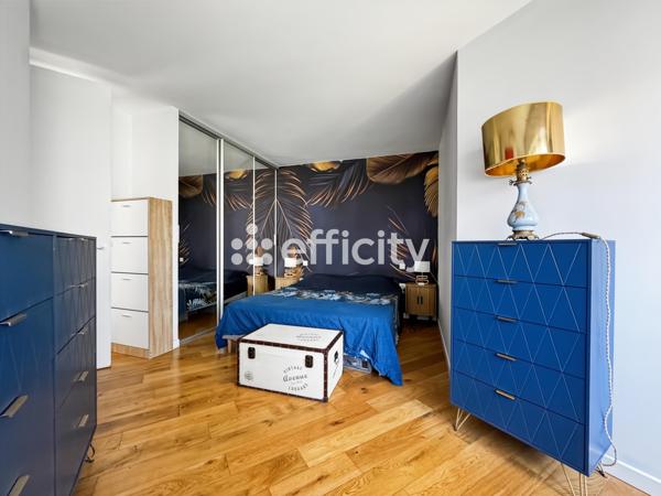 Appartement
         3 pièces
        - 65 m² Exclusivité 549 000 € *