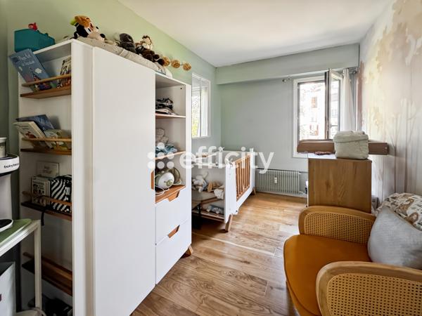 Appartement
         3 pièces
        - 65 m² Exclusivité 549 000 € *