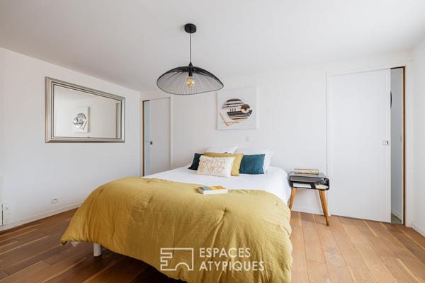 Ancien chai familial sublimé en une lumineuse maison d’architecte