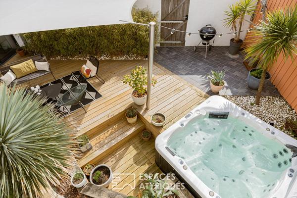 Ancien chai familial sublimé en une lumineuse maison d’architecte