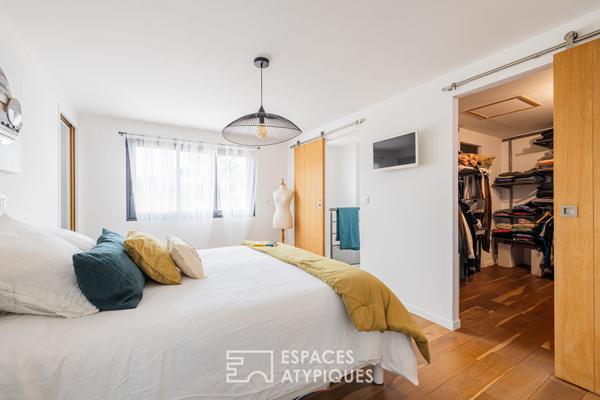 Ancien chai familial sublimé en une lumineuse maison d’architecte