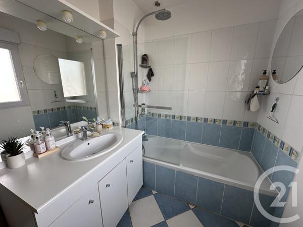 Maison à vendre  4 pièces - 81,35 m2 ROYAN - 17