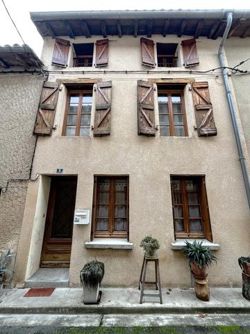 Maison de village T4