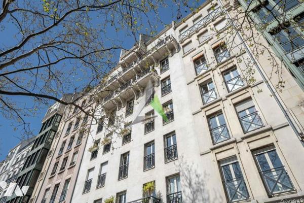 Rue Rambuteau - Sainte Avoye - Marais - Duplex avec Terrasses et Studio