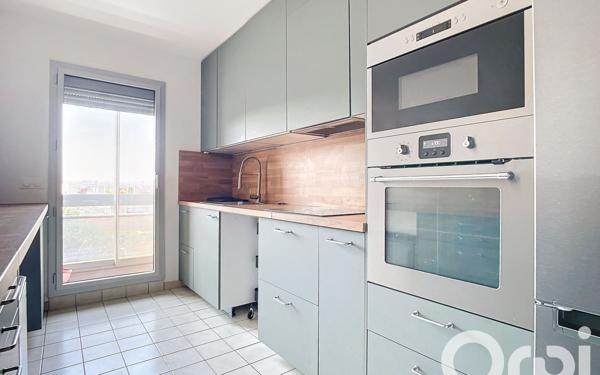 Appartement à louer    3 pièces • 76,63 m2 Charenton-le-Pont