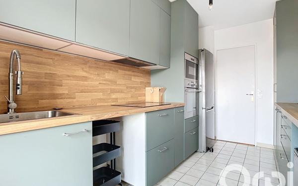 Appartement à louer    3 pièces • 76,63 m2 Charenton-le-Pont