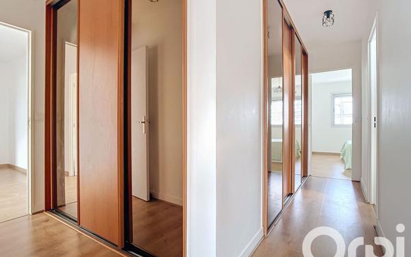 Appartement à louer    3 pièces • 76,63 m2 Charenton-le-Pont