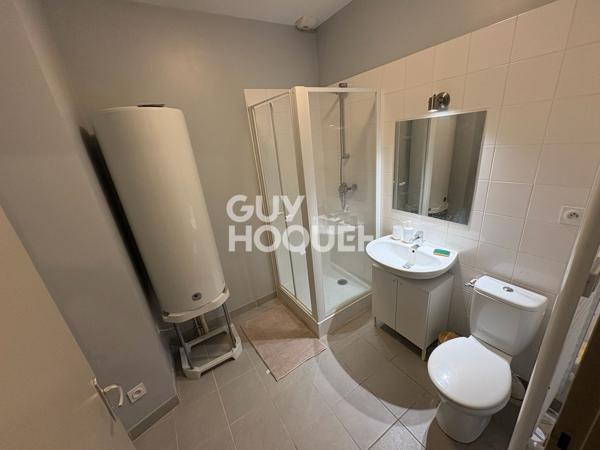 APPARTEMENT À LOUER DE 2 PIÈCES DE 47,71 M²