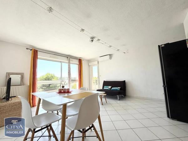 Appartement à louer 2 pièces 48.31m² Nîmes (30900)