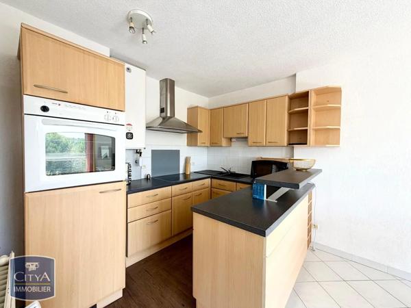 Appartement à louer 2 pièces 48.31m² Nîmes (30900)