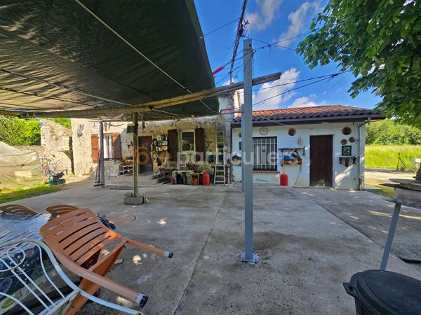 Vente
                Maison57 m² - 2 Pièces -
                    PONT DU CASSE (47480)
