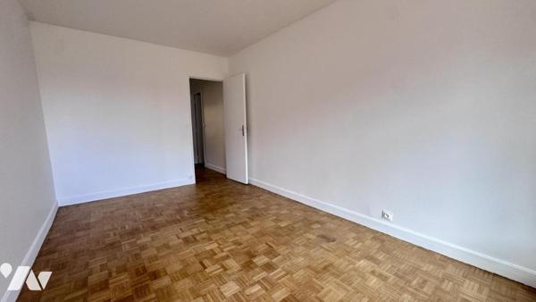 92100 BOULOGNE NORD -ESCUDIER- APPARTEMENT 3/4PIECES - BALCON - PARKING