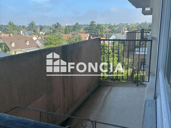 Location Studio 29.05 m² - SAINT MESMIN Saint Pryve Saint Mesmin 45750