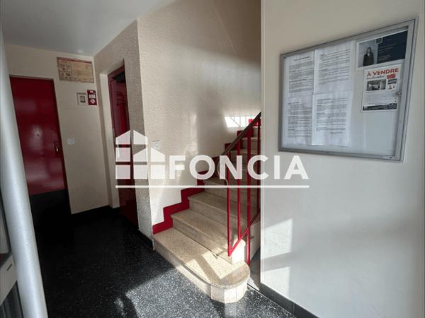 Location Studio 29.05 m² - SAINT MESMIN Saint Pryve Saint Mesmin 45750