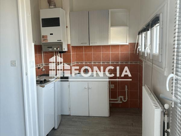 Location Studio 29.05 m² - SAINT MESMIN Saint Pryve Saint Mesmin 45750