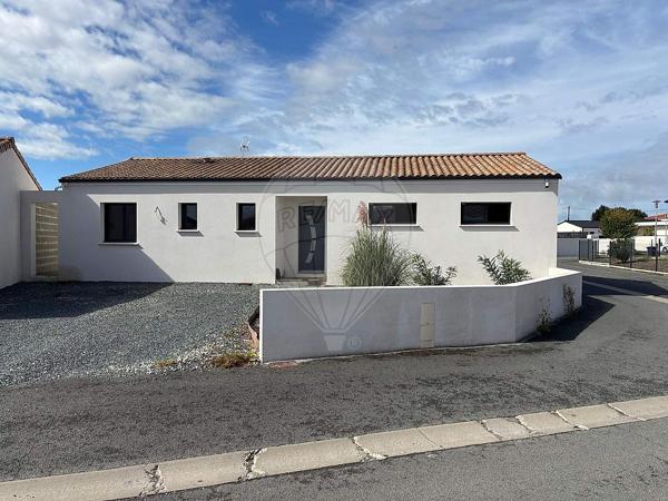 Maison 4 chambre(s) à vendre - Médis, Charente-Maritime - 17
