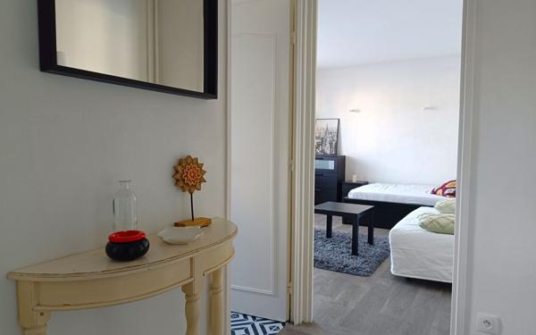 Appartement à vendre    1 pièce • 29,44 m2 Oullins