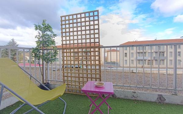 Appartement à vendre    1 pièce • 29,44 m2 Oullins