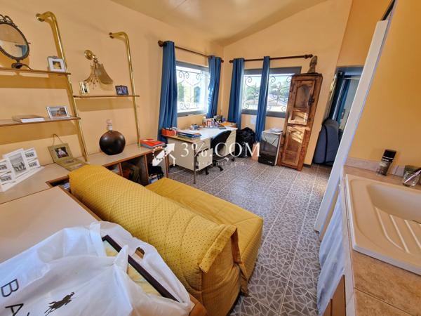 Maison 5 pièce(s) 4 chambre(s) 196 m²