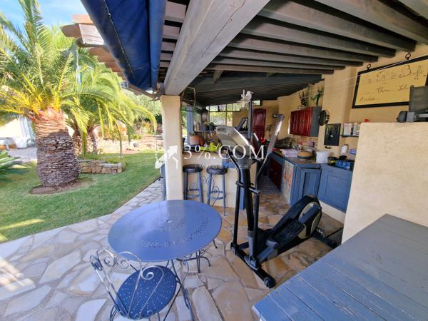 Maison 5 pièce(s) 4 chambre(s) 196 m²