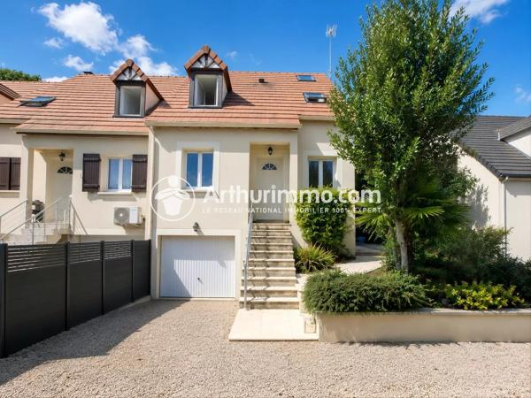 Location                                                      Maison
                        
                     5 pièces                      77 m2                     à Corbeil-Essonnes