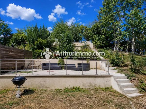 Location                                                      Maison
                        
                     5 pièces                      77 m2                     à Corbeil-Essonnes