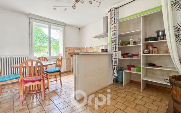 Maison à vendre    3 pièces • 84 m2 La Jonchère-Saint-Maurice