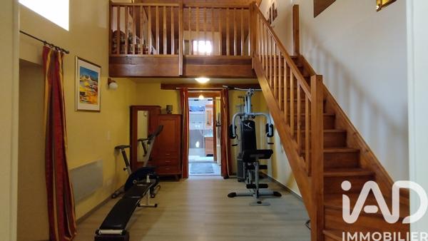 Maison à vendre 9 pièces 243 m² Néré