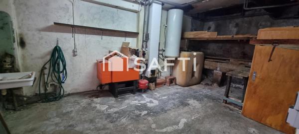 Village tous commerces, 3 chambres, garage