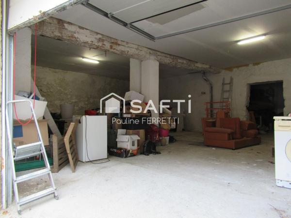 A saisir : 2 appartements (T3/T2) + garage de 100m2