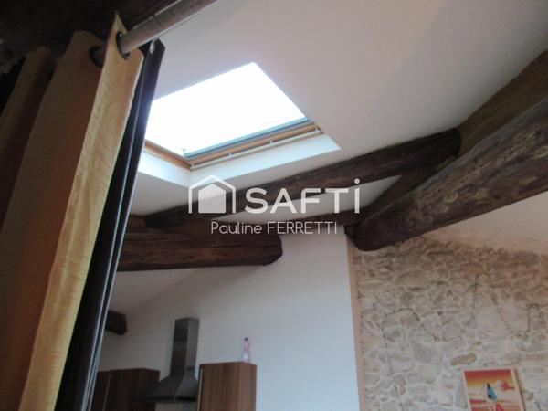 A saisir : 2 appartements (T3/T2) + garage de 100m2