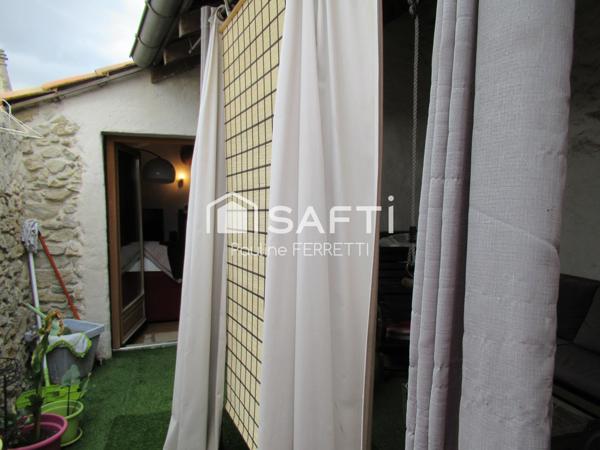 A saisir : 2 appartements (T3/T2) + garage de 100m2