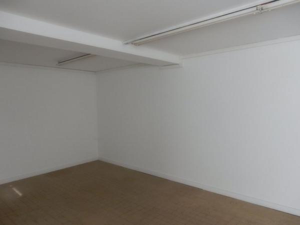 Le Puy en Velay 43000 ténement de deux immeubles avec cour possibilité minimum 6 logements