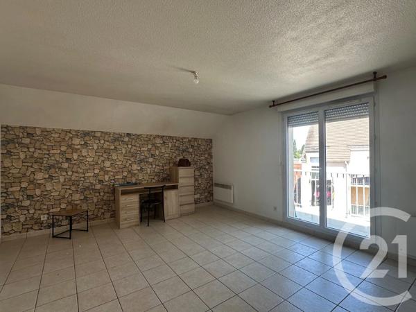 Appartement F2 à vendre  2 pièces - 49,80 m 2   LA FERTE GAUCHER  - 77
