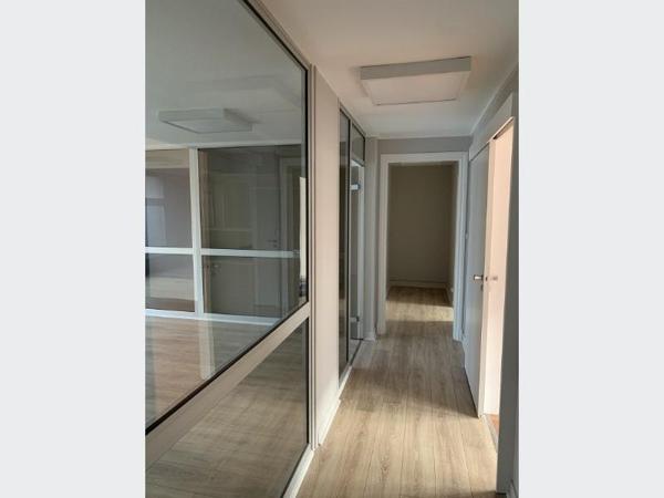 Bureau à Louer à VALENCIENNES 950 €