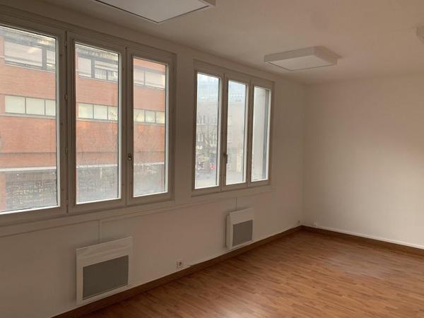 Bureau à Louer à VALENCIENNES 950 €