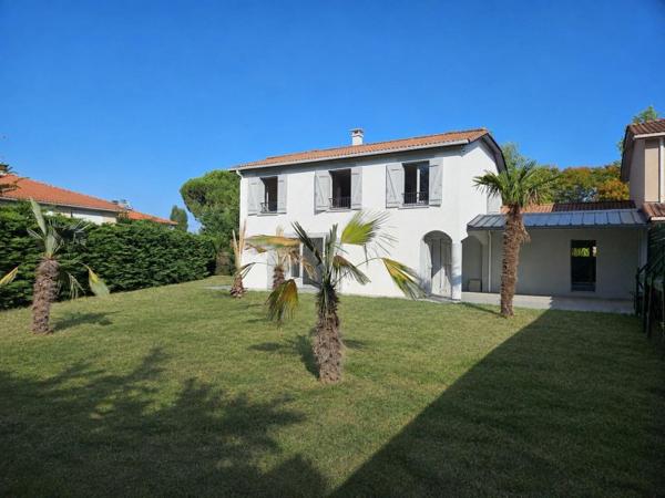 Vente / Maison T6 à Agen (47000)