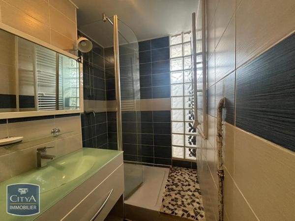 Appartement à louer 3 pièces 60m² Fleury-les-Aubrais (45400)