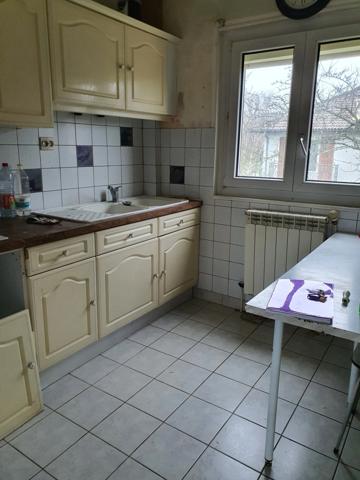 Dpt Vosges (88), à vendre CONTREXEVILLE MAISON T4 sur sous-sol avec CHALET / 1084 m² de TERRAIN