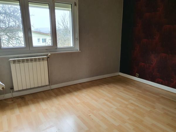 Dpt Vosges (88), à vendre CONTREXEVILLE MAISON T4 sur sous-sol avec CHALET / 1084 m² de TERRAIN