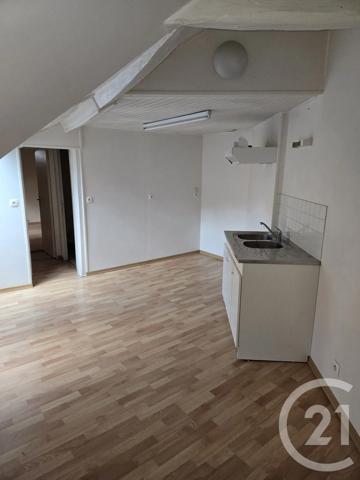 Appartement F3 à vendre  4 pièces - 56,88 m 2   SANCOINS  - 18