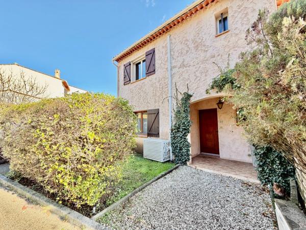 Valbonne – Villa rénovée 4P 98 m² – Résidence avec piscine – Garage