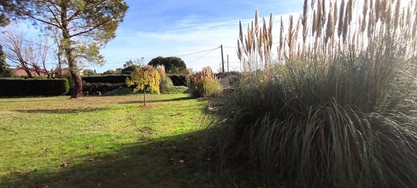 Rabastens: beau terrain de 880m2 constructible