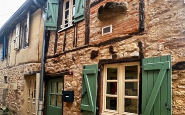 Maison à louer    2 pièces •  Caussade