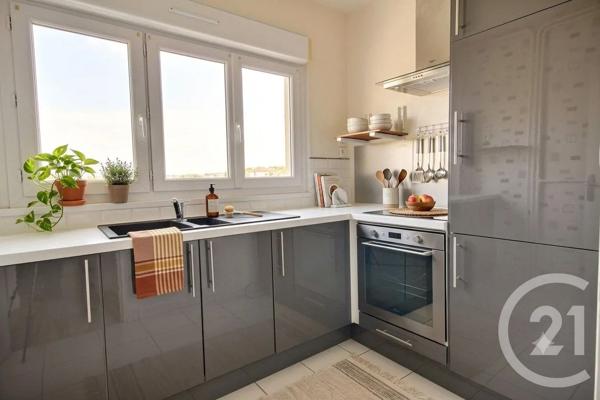 Appartement F2 à vendre  2 pièces - 52 m 2   BLOIS  - 41